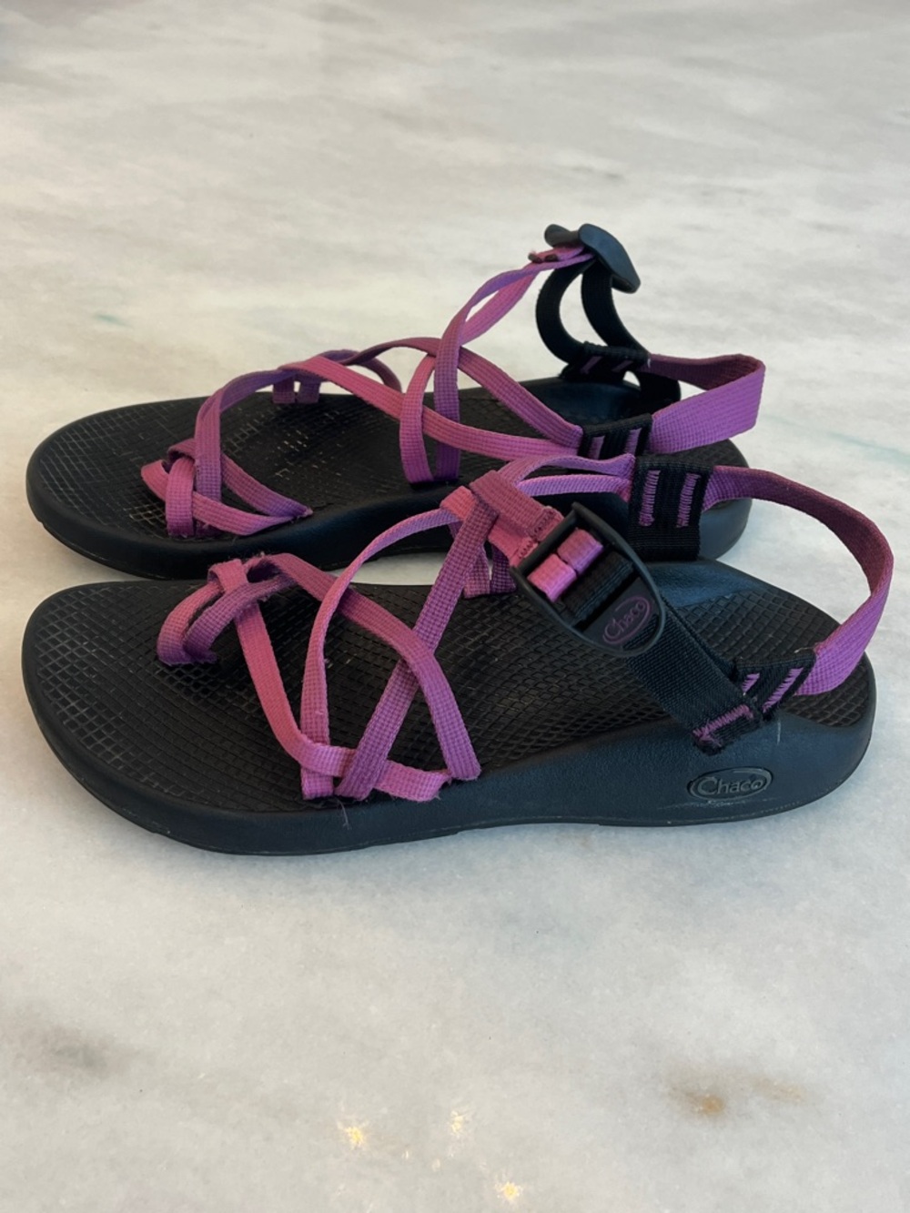 Chaco Z/Cloud X2 Purple Strappy Outdoor Sandals Women Size 10